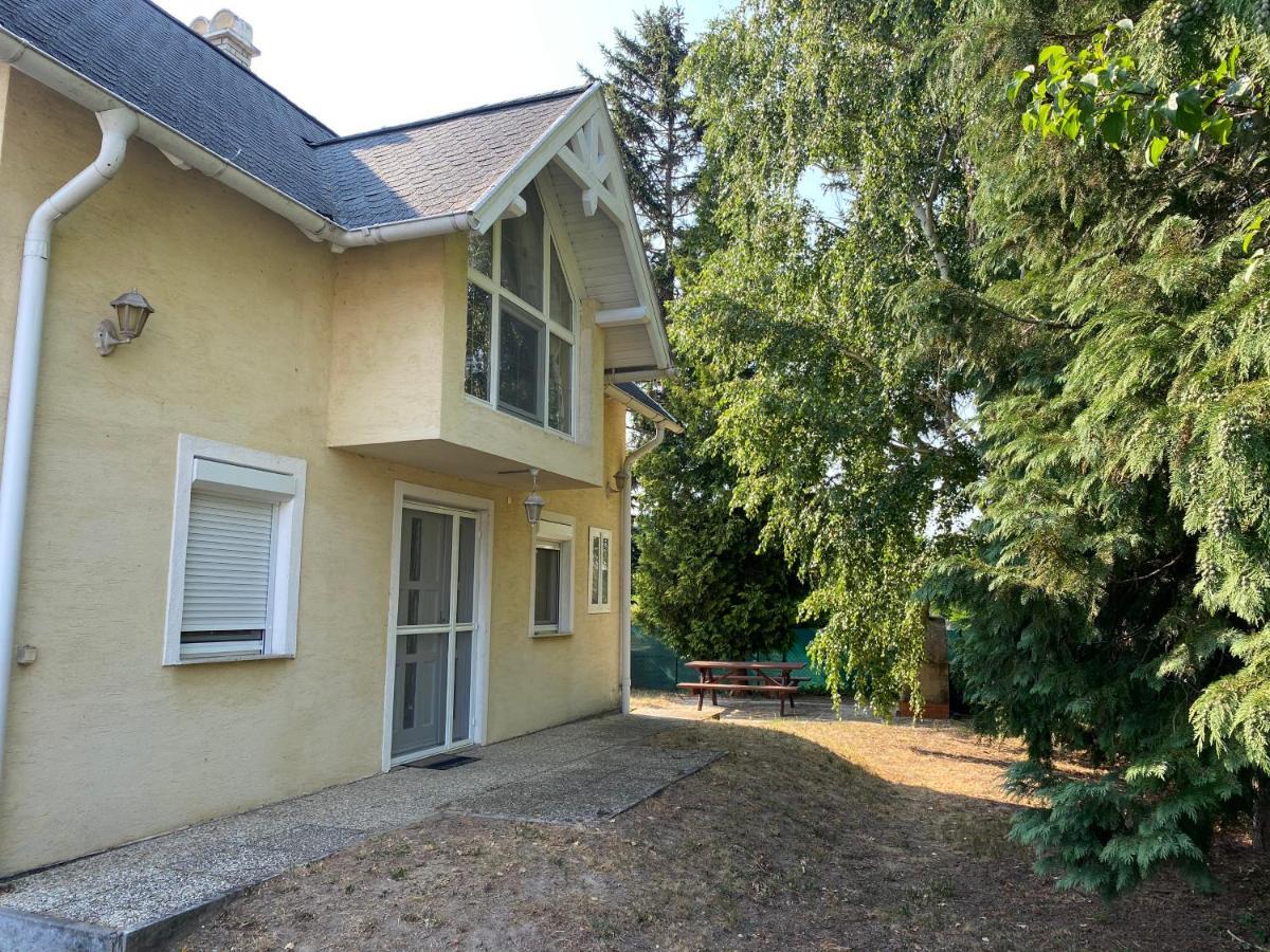 Tóparti Vendégház - Lipót, Magyarország Exterior foto